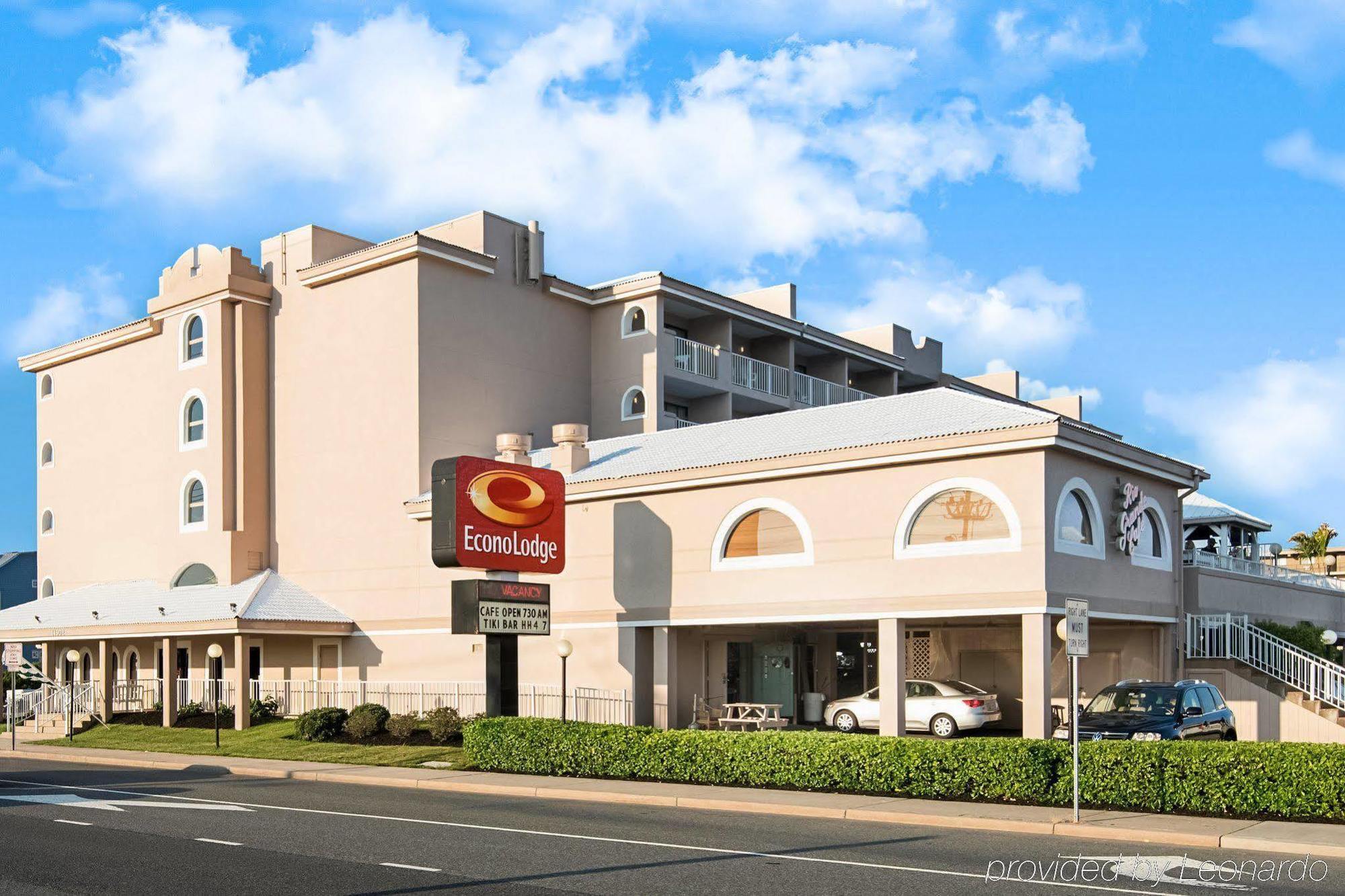 Quality Inn & Suites Oceanblock Ошен Сити Экстерьер фото